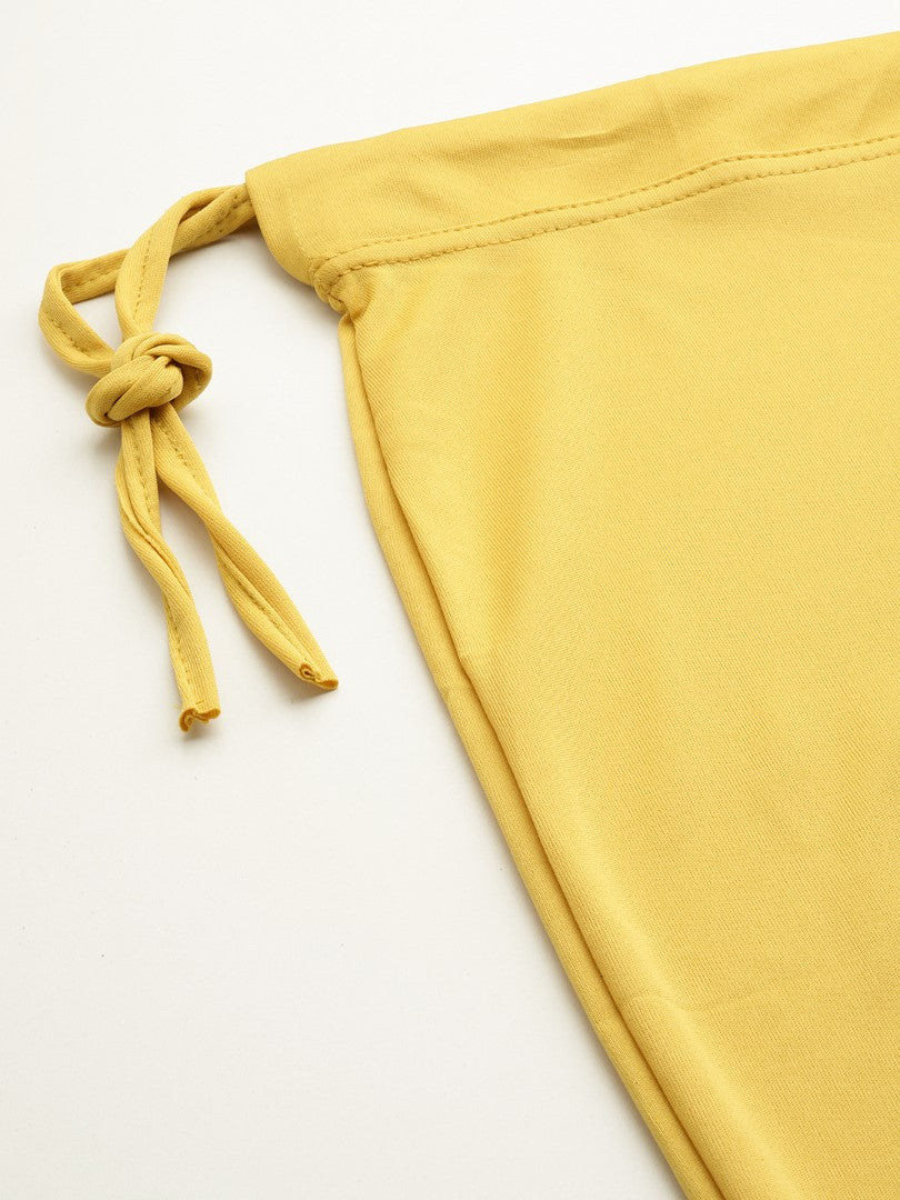 Women Mustard Solid Saree Shapewear