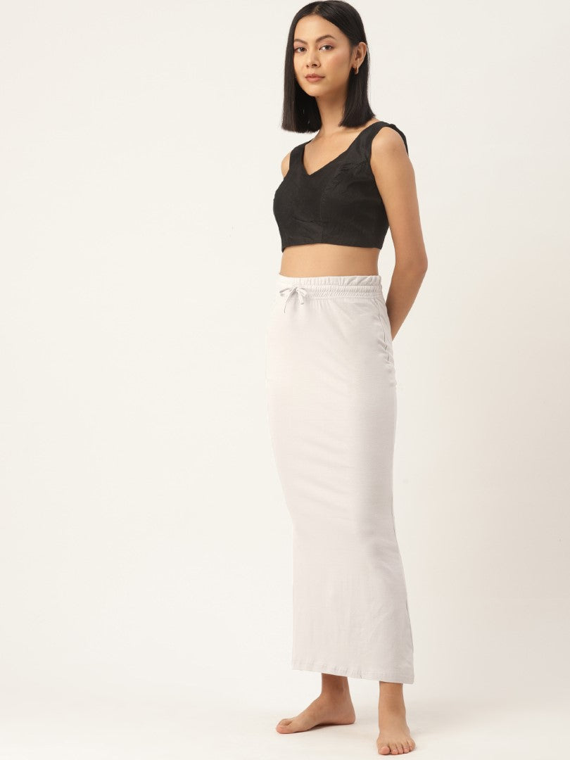 Women Light Grey Solid Knitted Saree Shapewear