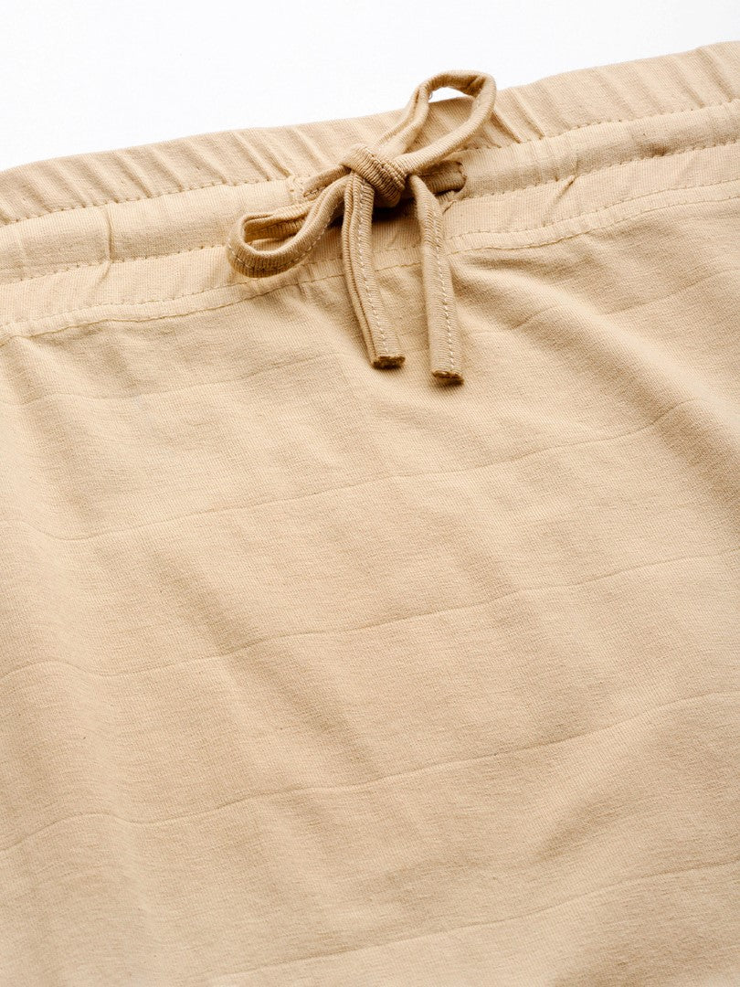 Women Beige Solid Knitted Saree Shapewear