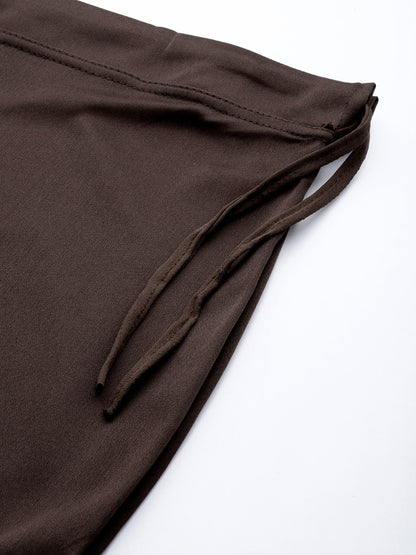 Women Dark Brown Solid Saree Shapewear